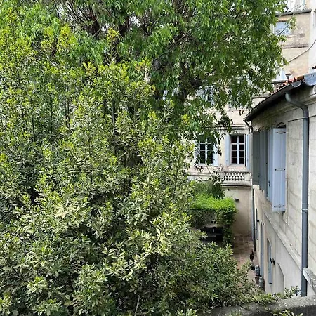 Lägenhet La Charmante Maison Aux Volets Bleu - *